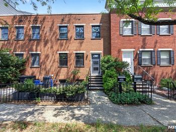 304 9th Street