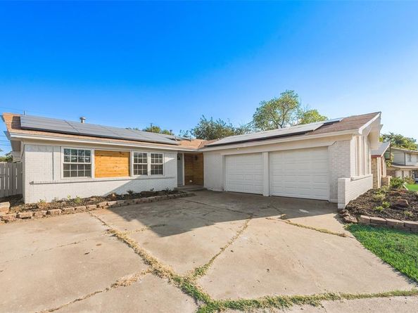 4117  Spokane Street , Irving Texas 75062