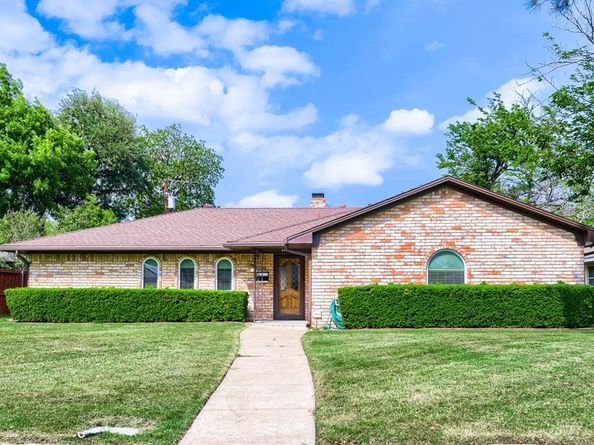 6946  Hunnicut Place , Dallas Texas 75227