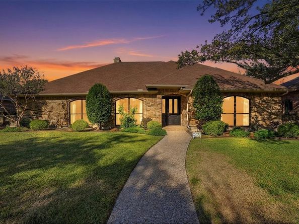 6627  Lovington Drive , Dallas Texas 75252