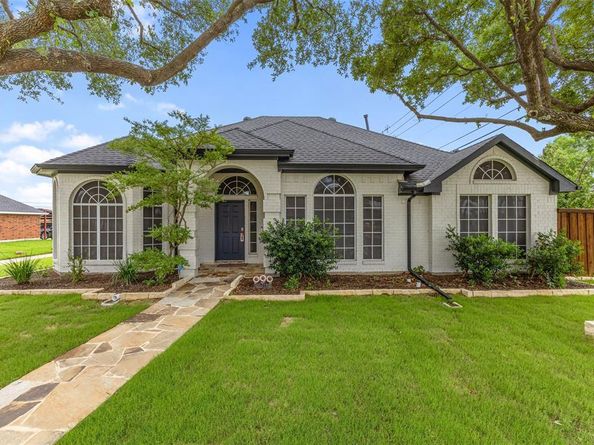 2236  Tanglewood Street , Mesquite Texas 75181
