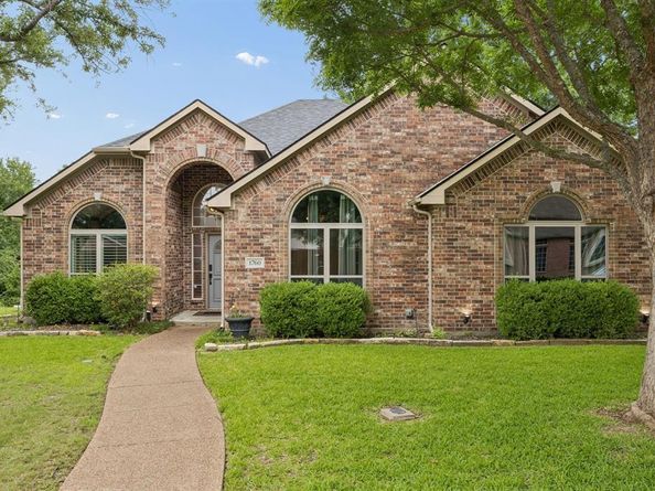 1760  Wind Hill Road , Rockwall Texas 75087