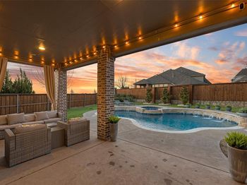 2900  Vaquero Lane 