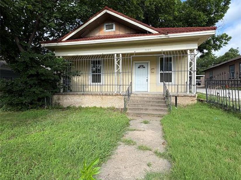 2405  Roosevelt Avenue , Fort Worth Texas 76164