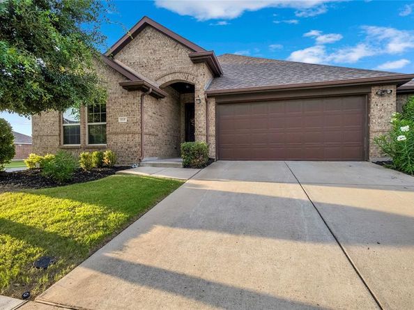 515  Barnstorm Drive , Celina Texas 75009