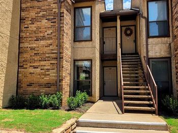 2103  Friendly Drive 