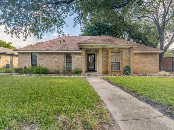 5114  Vera Cruz Drive , Garland Texas 75043