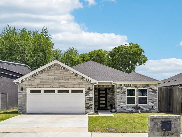 1829  Galveston Street , Grand Prairie Texas 75051
