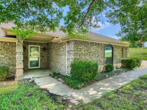 8821  Glen Hollow Drive , Fort Worth Texas 76179