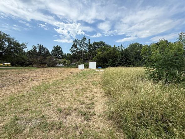 4724 N University Drive , Denton Texas 76208