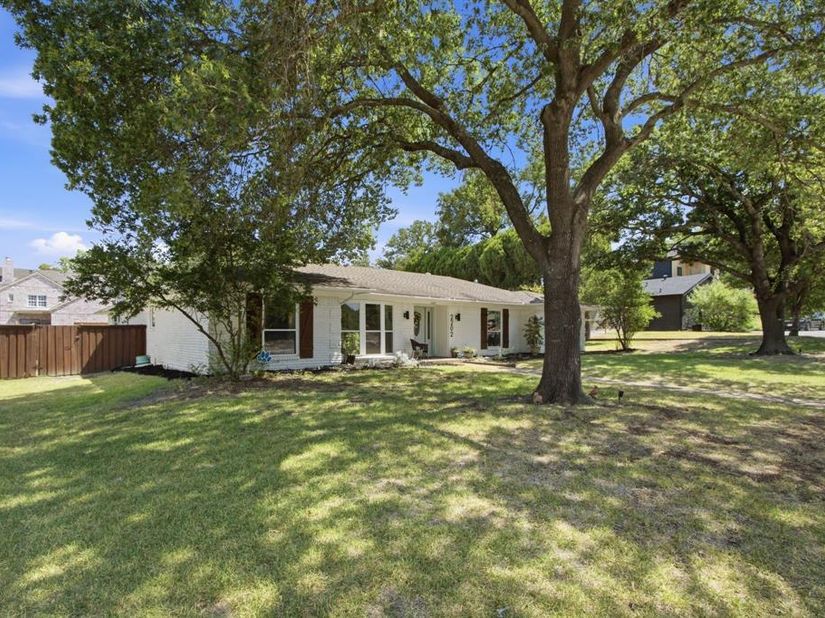 2202  Custer Parkway , Richardson Texas 75080