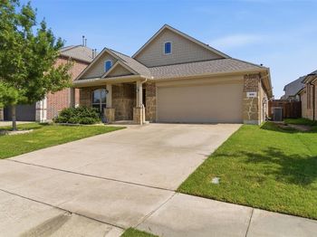 909  Black Hawk Drive 