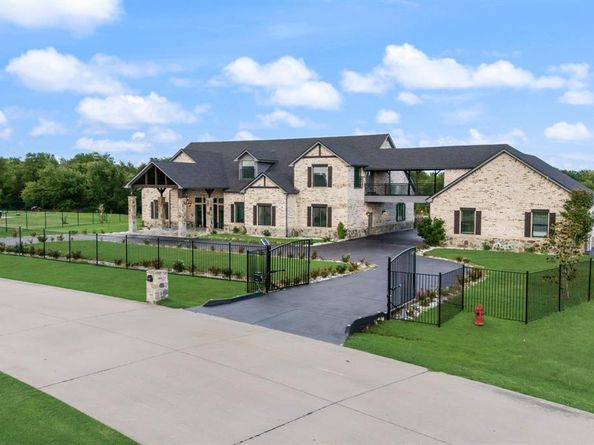 375  Chisholm Ranch Drive , Rockwall Texas 75032