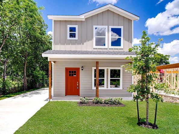 320 W gambrell Street , Fort Worth Texas 76115