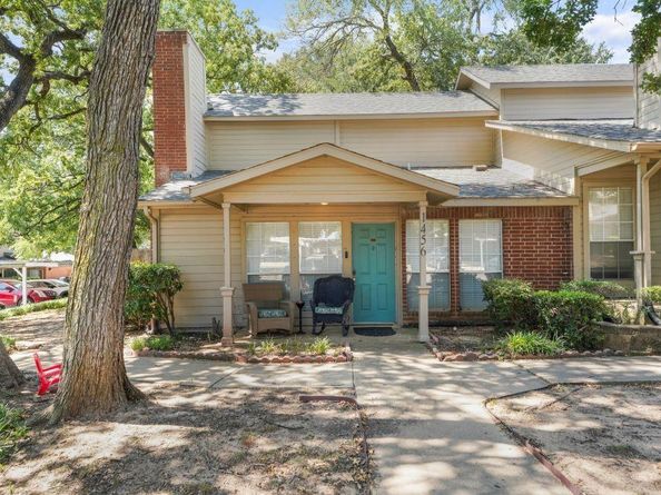 1456  Meadowood Village Drive , Fort Worth Texas 76120