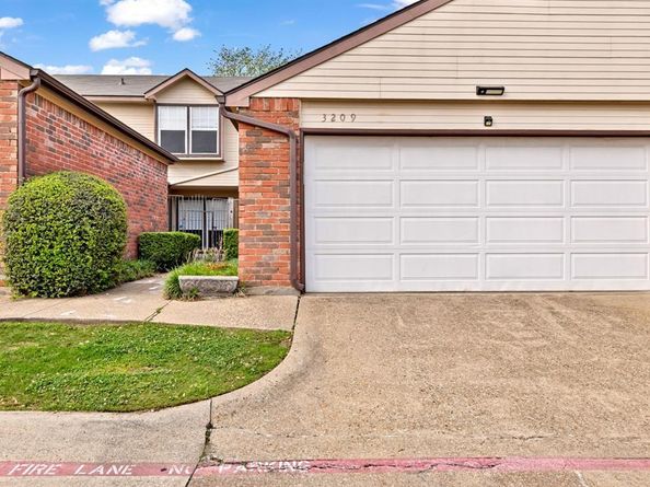 3209  Whatley Drive , Garland Texas 75043