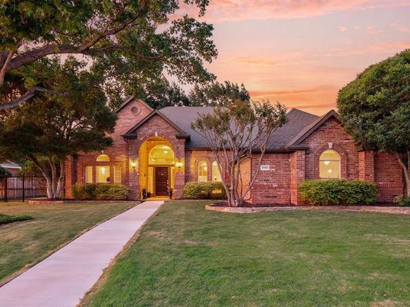1403  Stone Lakes Drive , Southlake Texas 76092