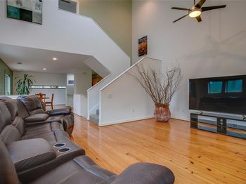 3801  San Jacinto  