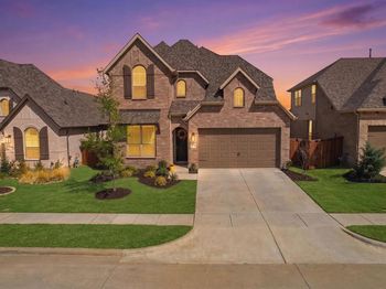 4704  Aubrey Parkway 