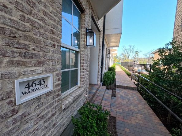 4643  Warwood Lane , Dallas Texas 75219