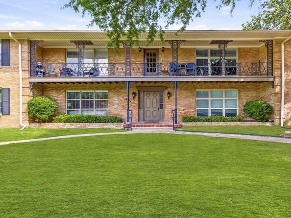 6131  Bandera Avenue  A, Dallas Texas 75225