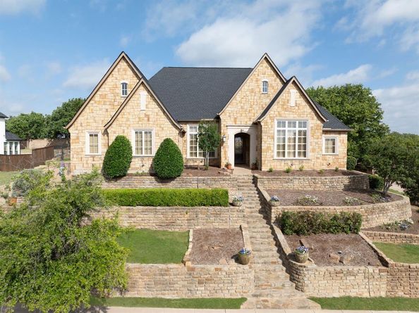 771  Hayden Road , Lantana Texas 76226