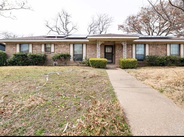 909  Bradfield Drive , Garland Texas 75042