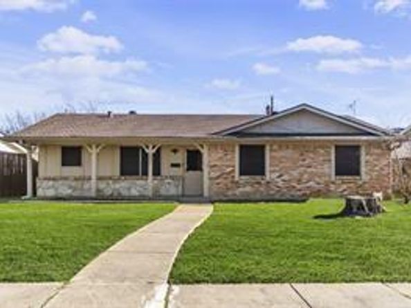 2801  Laramie Street , Irving Texas 75062