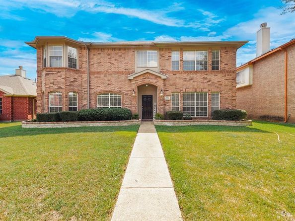 1934  Pin Oak Lane , Lancaster Texas 75146