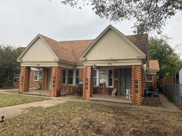 3709  College Avenue , Fort Worth Texas 76110
