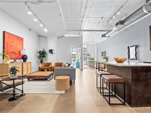 1122  Jackson Street  203, Dallas Texas 75202