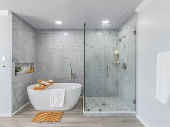 6512  Willow Oak Court 