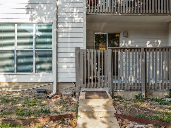 4859  Cedar Springs Road  147, Dallas Texas 75219