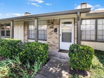 1903  Wyndemere Lane 