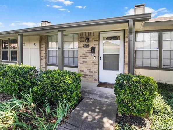 1903  Wyndemere Lane , Garland Texas 75042