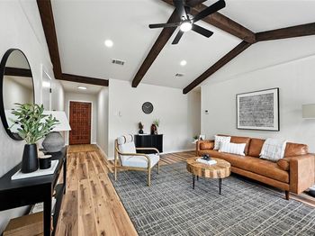 4921  Bonnell Avenue 