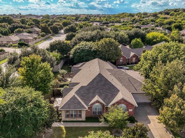 3101  Camellia Rose Drive  1111, Fort Worth Texas 76116