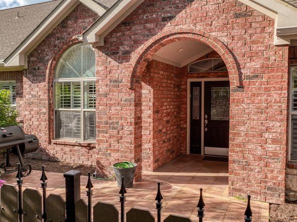 3101  Camellia Rose Drive  1111, Fort Worth Texas 76116