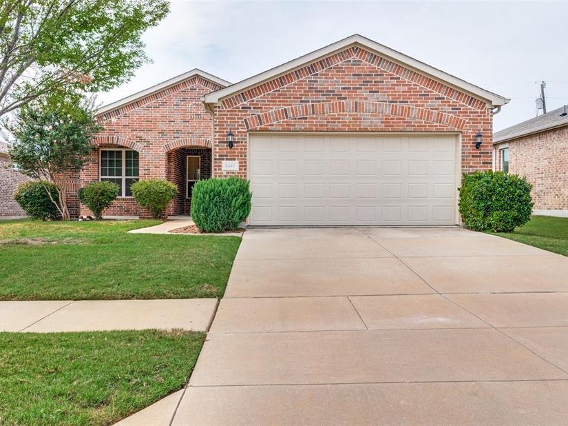 6445  Paragon Drive , Frisco Texas 75036