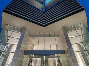 3130 N Harwood Street 