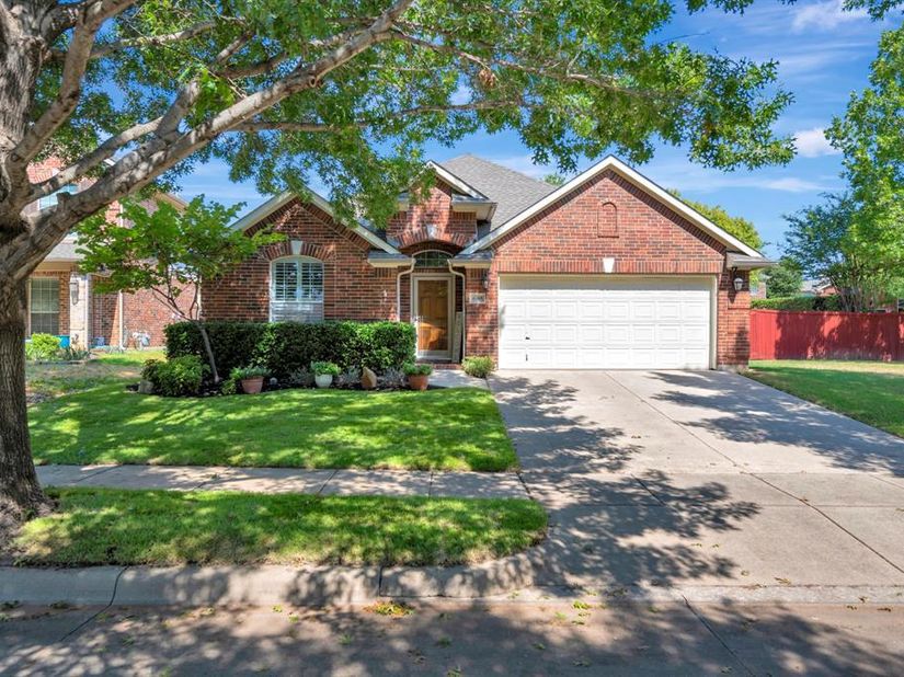 4985  Obrien Way , Fort Worth Texas 76244