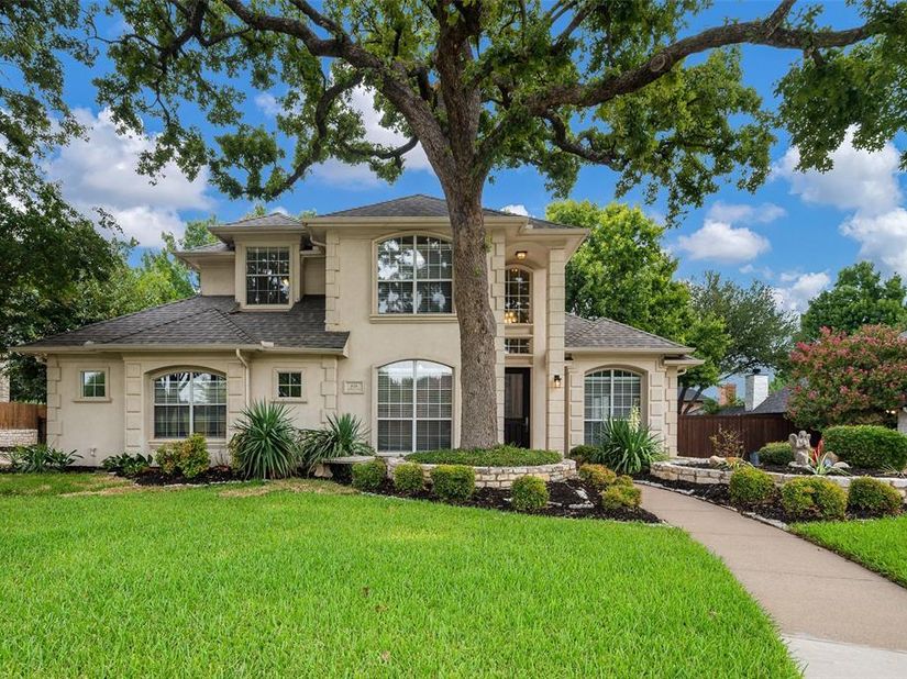 626  Indian Creek Drive , Trophy Club Texas 76262