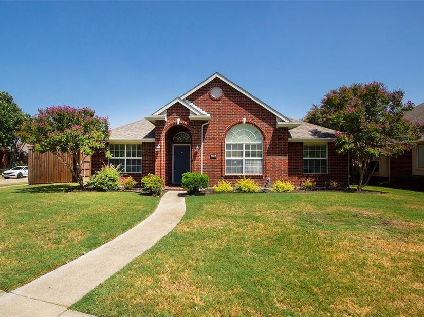 5812  Marrietta Drive , Frisco Texas 75035