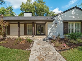 6609  Ridgeview Circle 