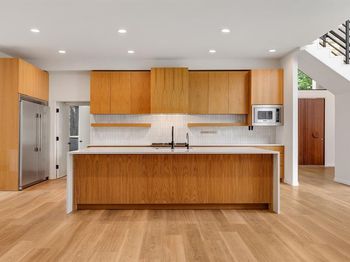 5112  Spyglass Drive 