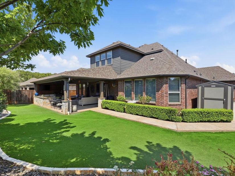 304  Kellan Court , Hickory Creek Texas 75065