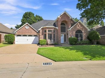 5108  Feather Crest 