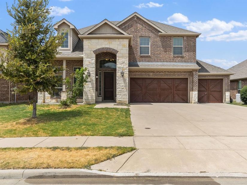 1400  Torrent Drive , Little Elm Texas 75068