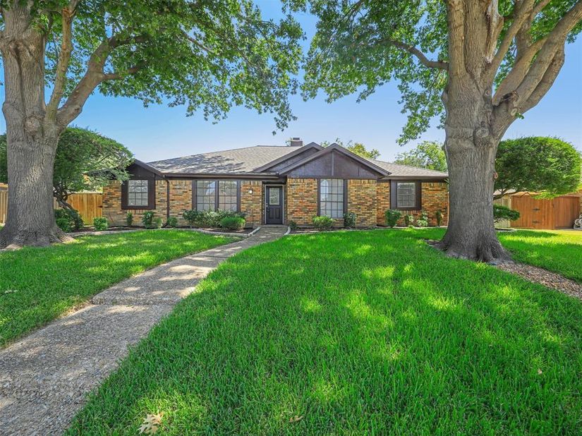 5012  Andover Drive , Plano Texas 75023