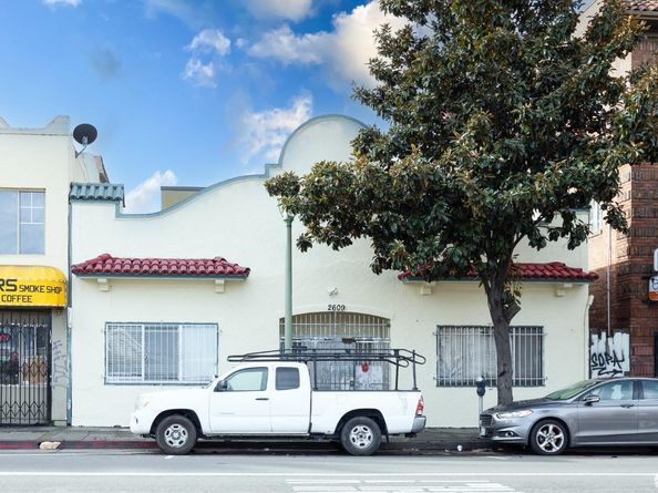 2609 International Boulevard, Oakland CA 94601